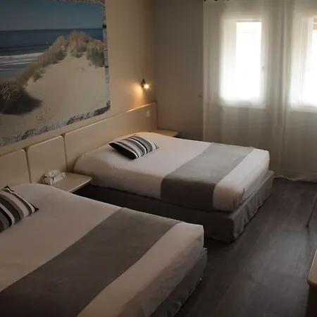 Szálloda Logis Les Grenadines Agde