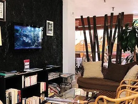 Logis Les Grenadines Szálloda 3*