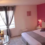 Les Grenadines Hotel 3*