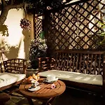 Hotel Les Grenadines 3*