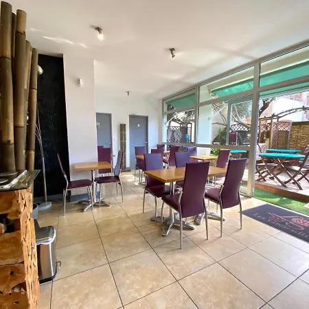 Les Grenadines 3* Agde