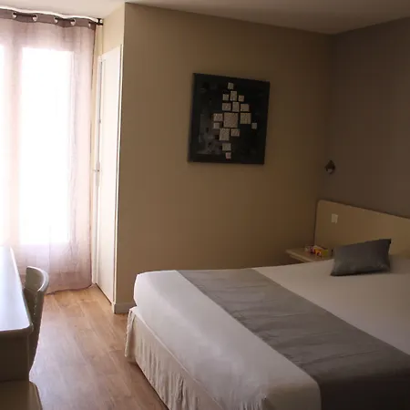 Les Grenadines Hotel