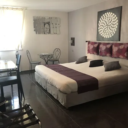 Logis Les Grenadines 3* Agde