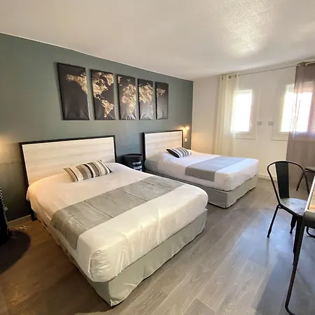 Logis Les Grenadines 3* Агд