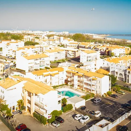 Les Grenadines Hotel 3*