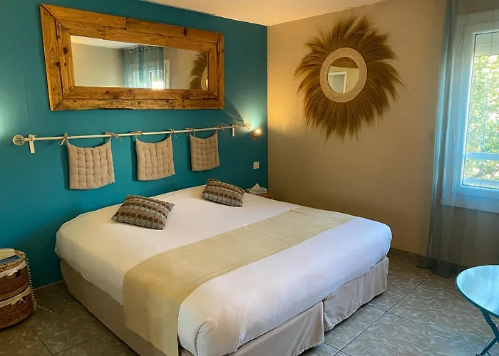 Hotel Logis Les Grenadines