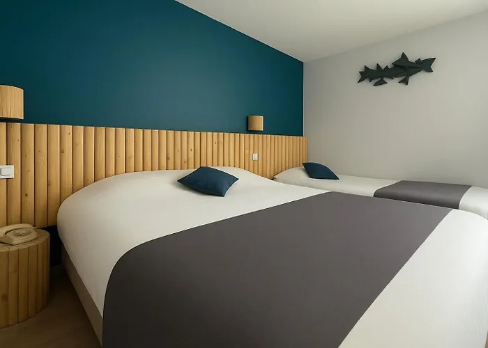 Logis Les Grenadines ホテル 3*